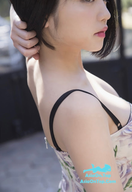 FRIDAY Nagi Nemoto 根本凪 – Green Cinderella