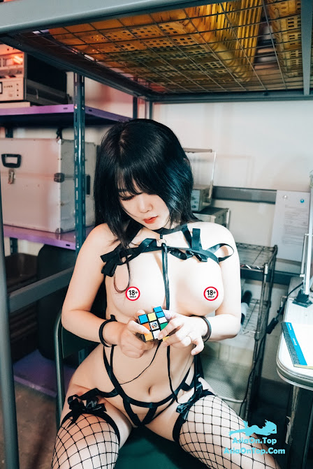 Loozy Zia 지아 – Fetish Girl S.Ver